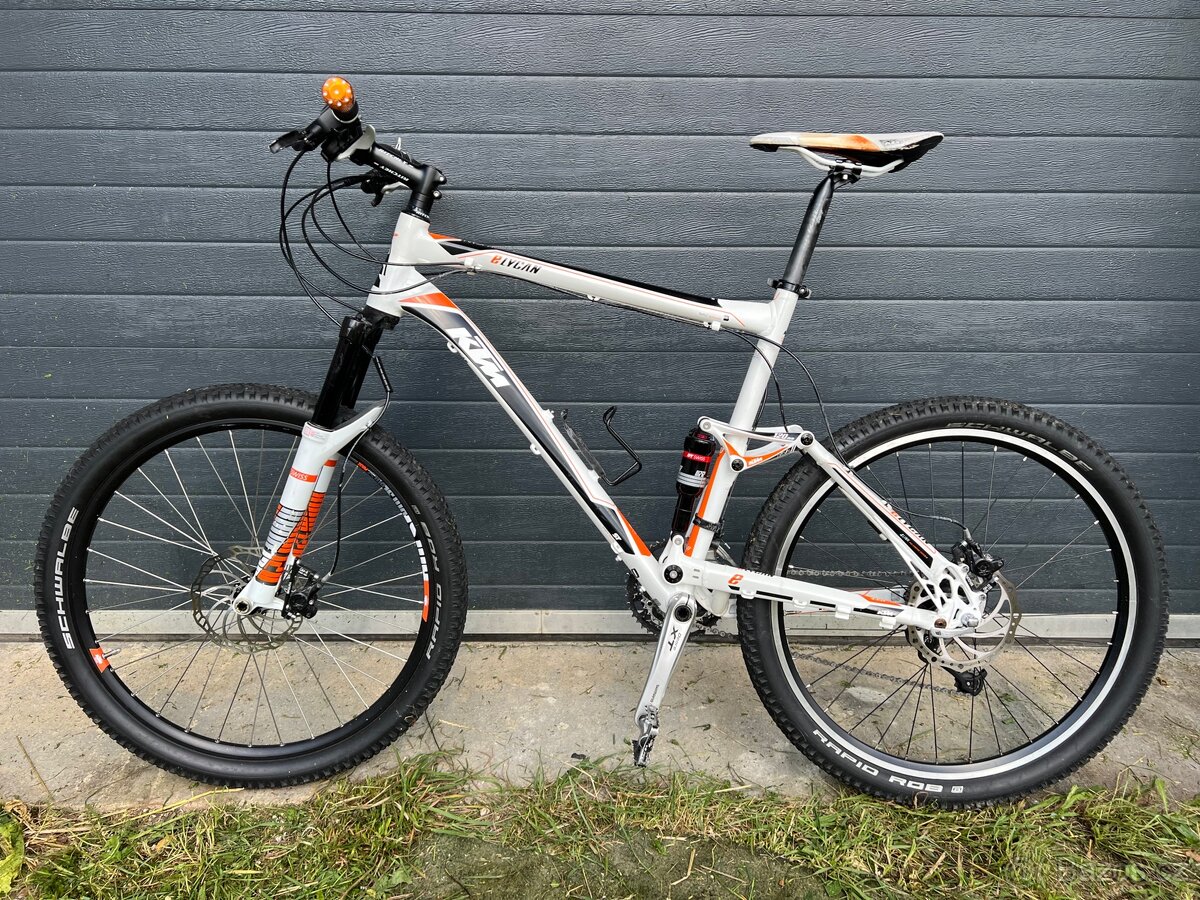 Horské kolo Ktm - 3