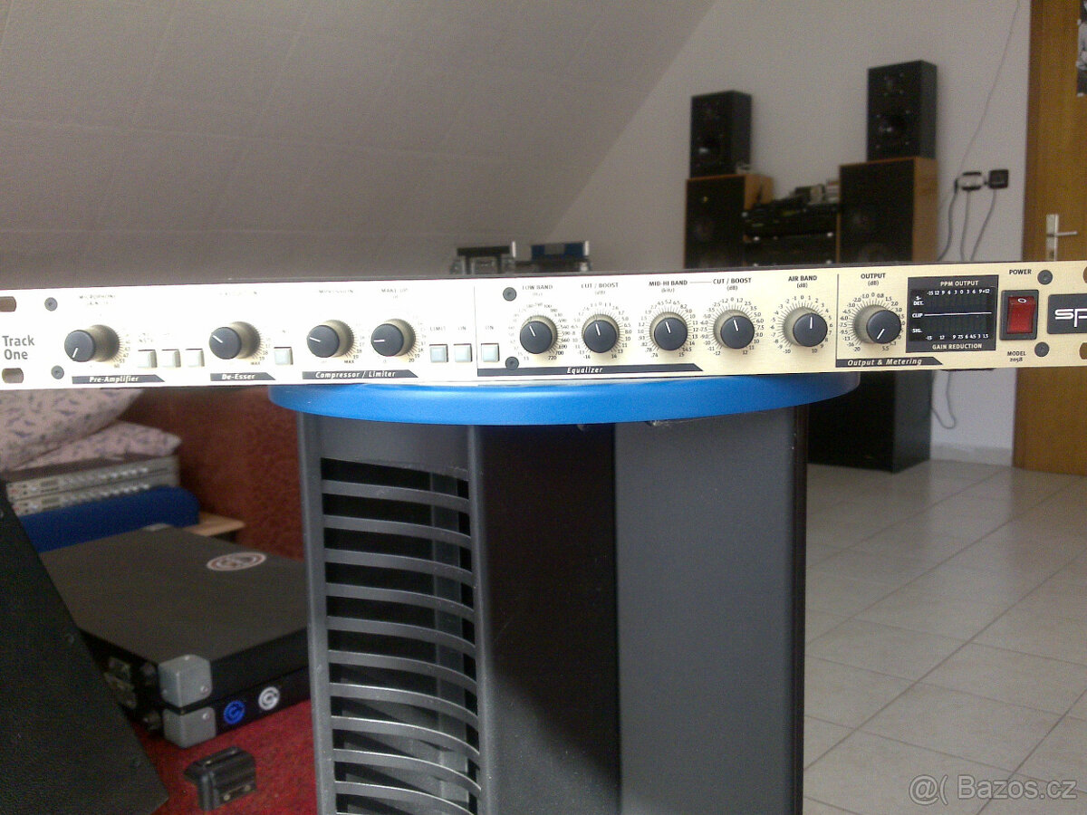 Preamp Track One německé firmy SPL - 3