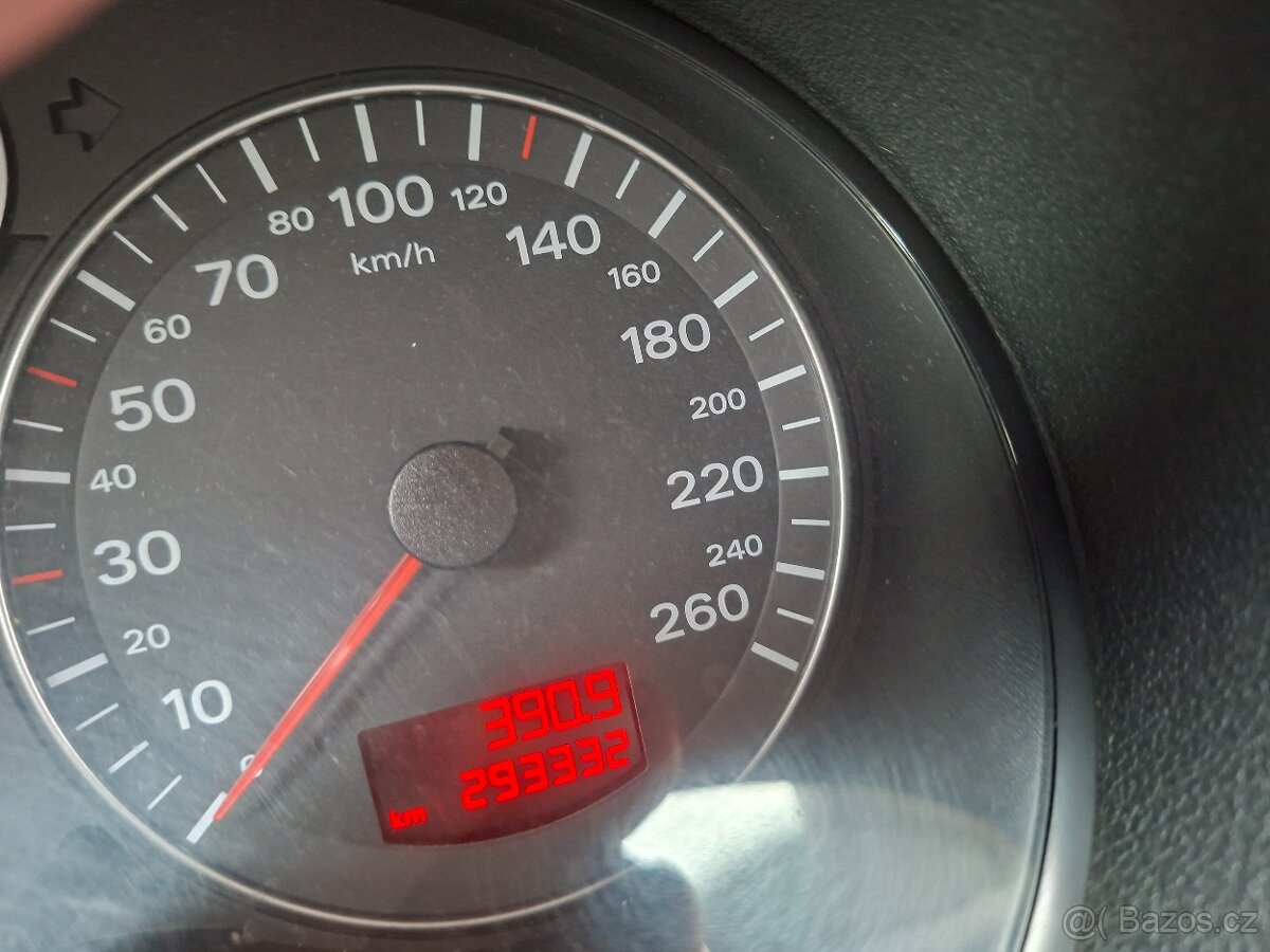 Audi A3, rok 2005, 2.0 tdi 103kw nepojizdne - 3