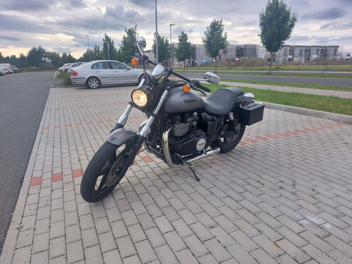 Triumph Speedmaster America - 3