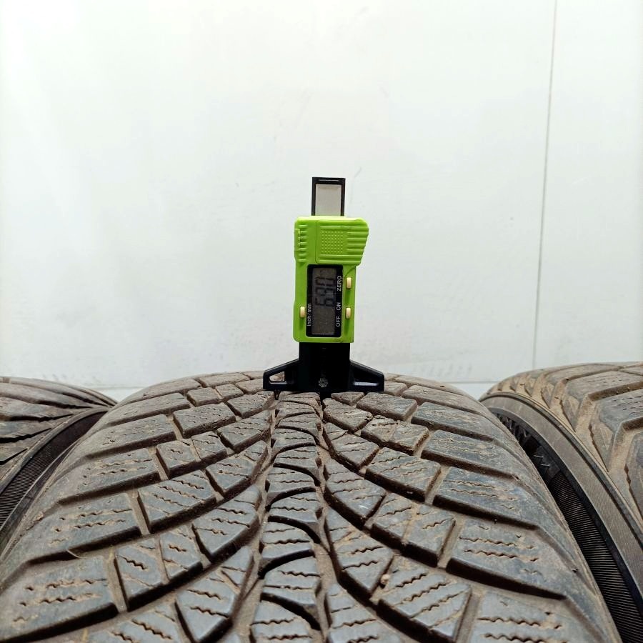 17" PNEU – 225/55/R17 – ZIMNÍ - značky KUMHO - 90% a 80% vz - 3