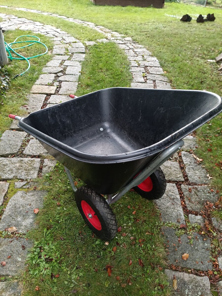 Kolečko velké zahradní - 3