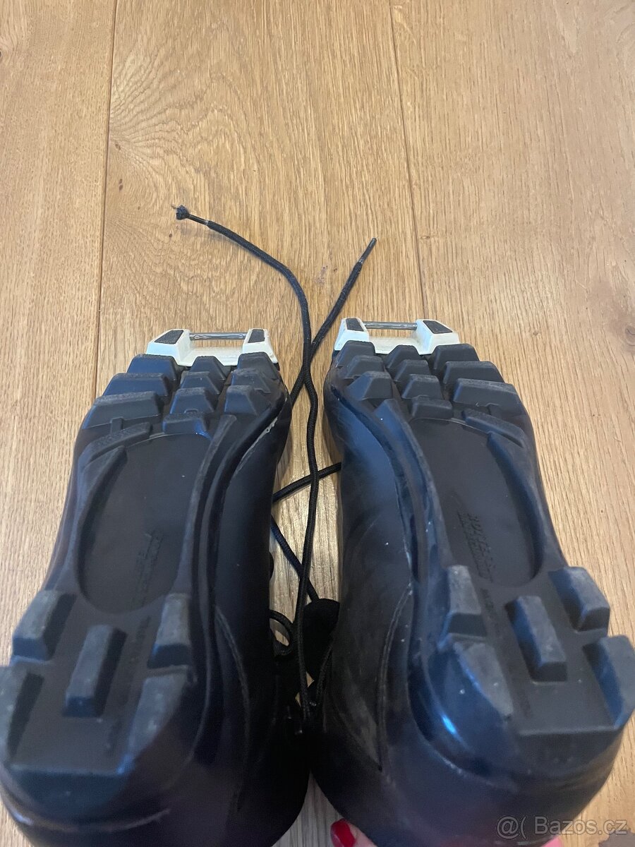 Boty na běžky č. 36 - 3