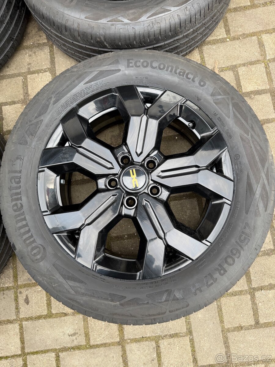 ORIGINÁL Alu DACIA Duster R17, 5x114.3 - TOP STAV, LETNÍ - 3
