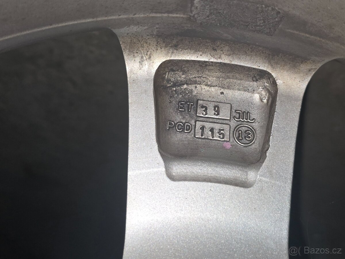 Zimni pneu r16 na disku - 3