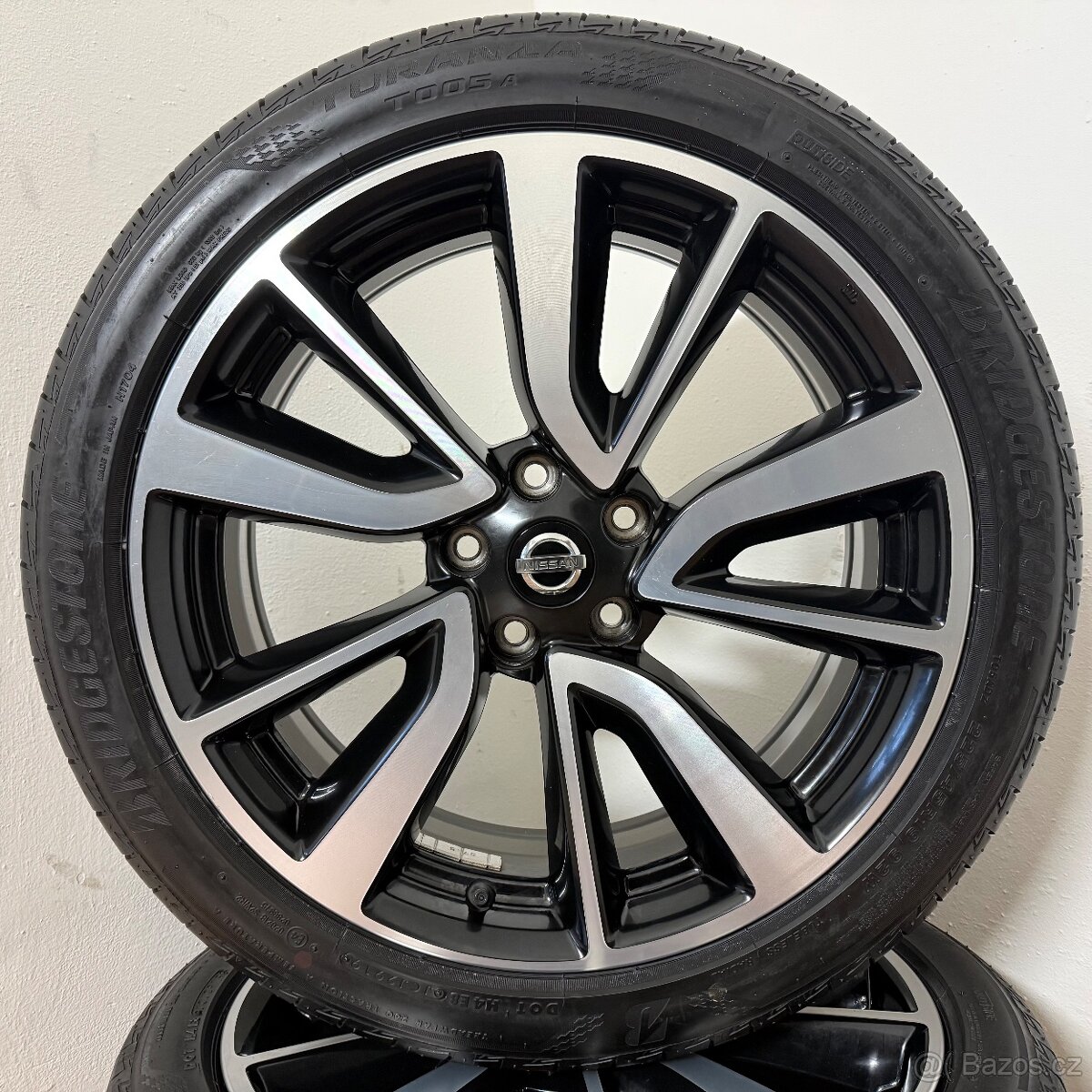 NISSAN QASHQAI 5x114,3 R19 ET40+LETNÍ 225/45R19 7m - 3