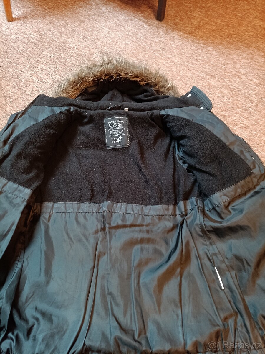 Zimní dívčí kabátek vel. 152, CaA - 3