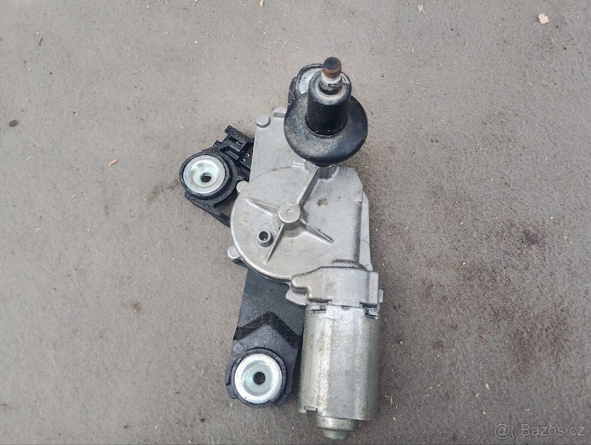 Motorek zadního stěrače Ford focus ii - 3