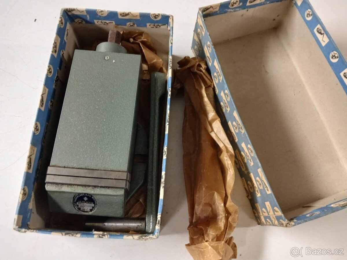 Prodám strojní svěrák š.100 mm, nový. - 3