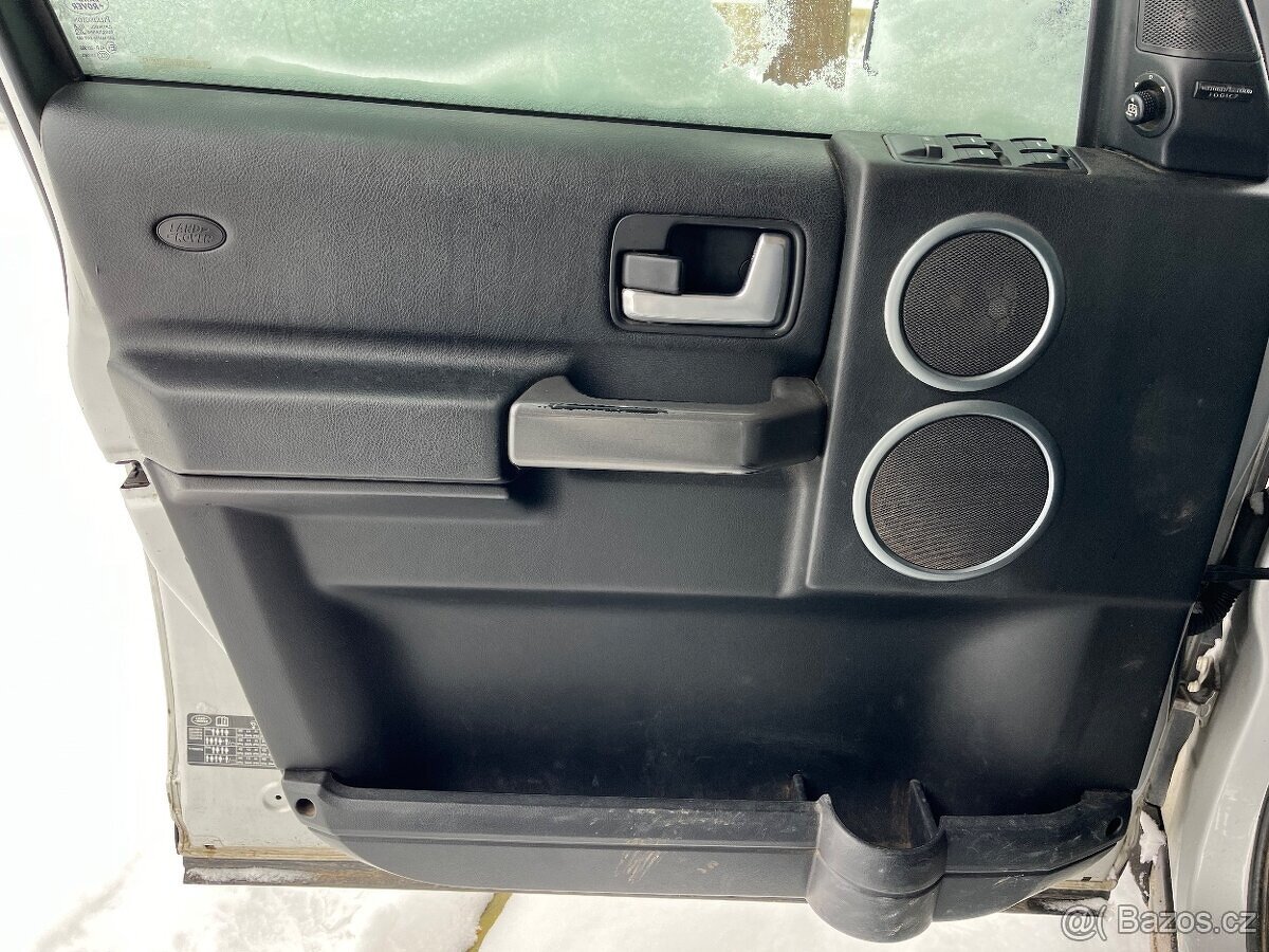 Land Rover Discovery 3 dveře, kapota - 3