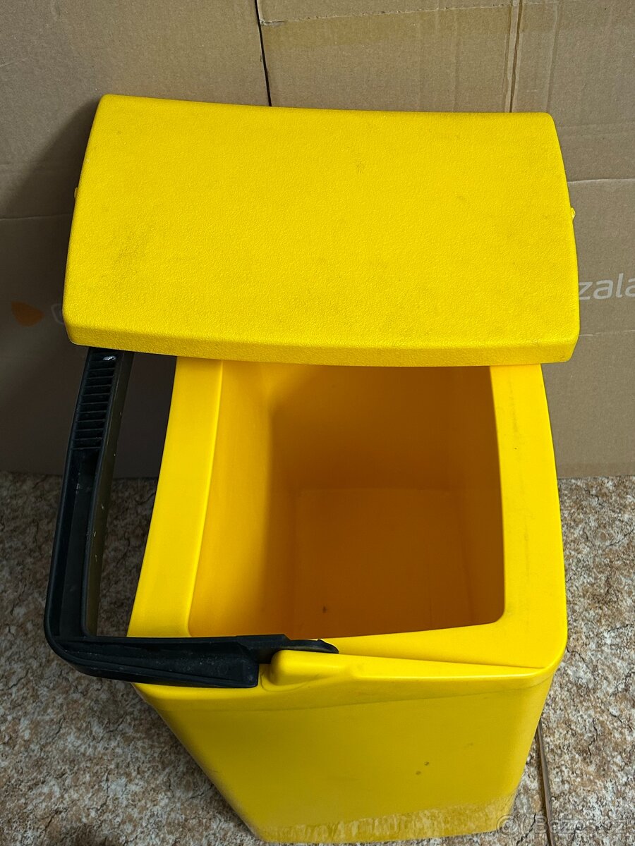 Cestovní chladicí box - 3