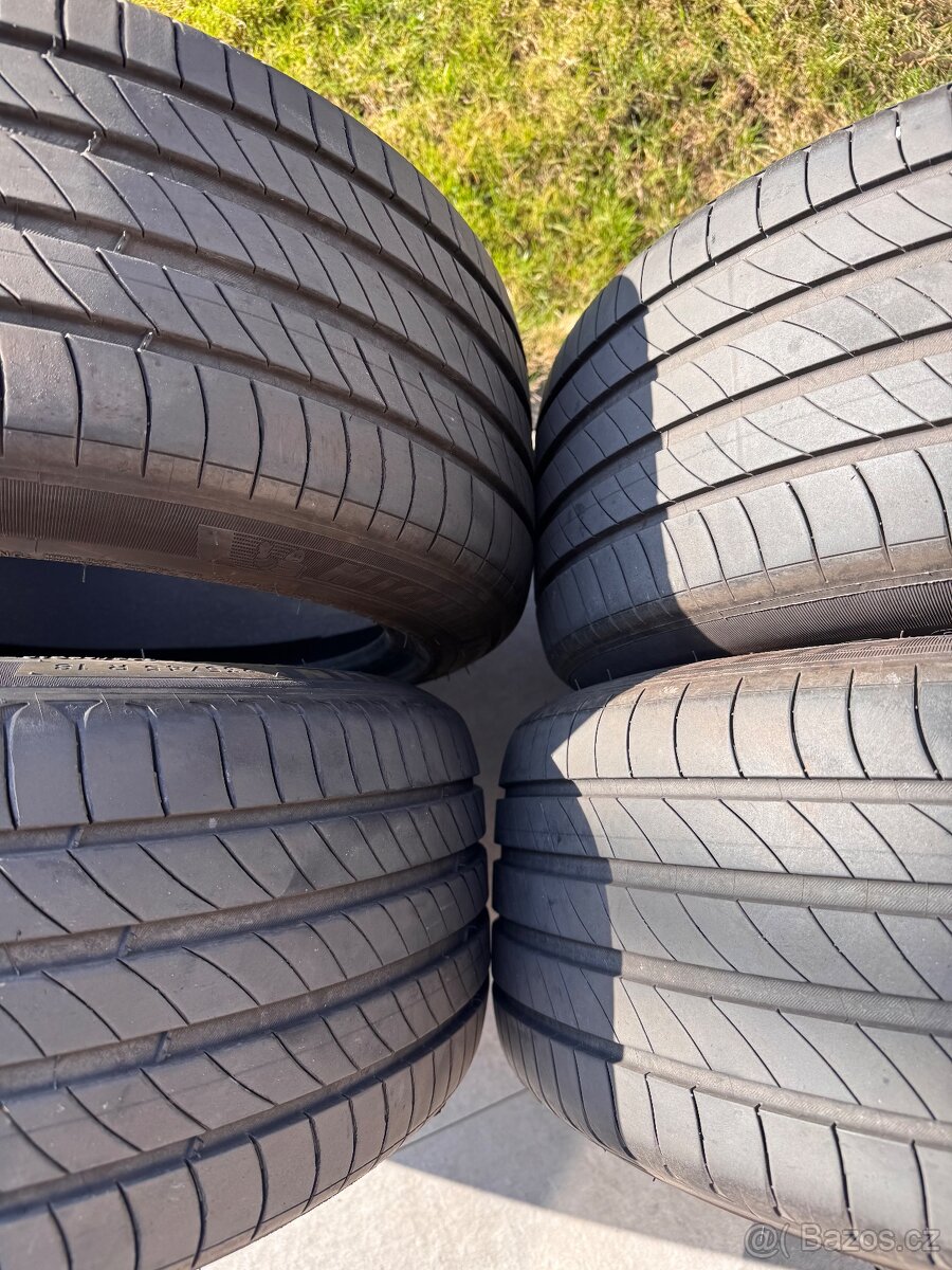 Michelin e-primacy 235/45 R18 - 3