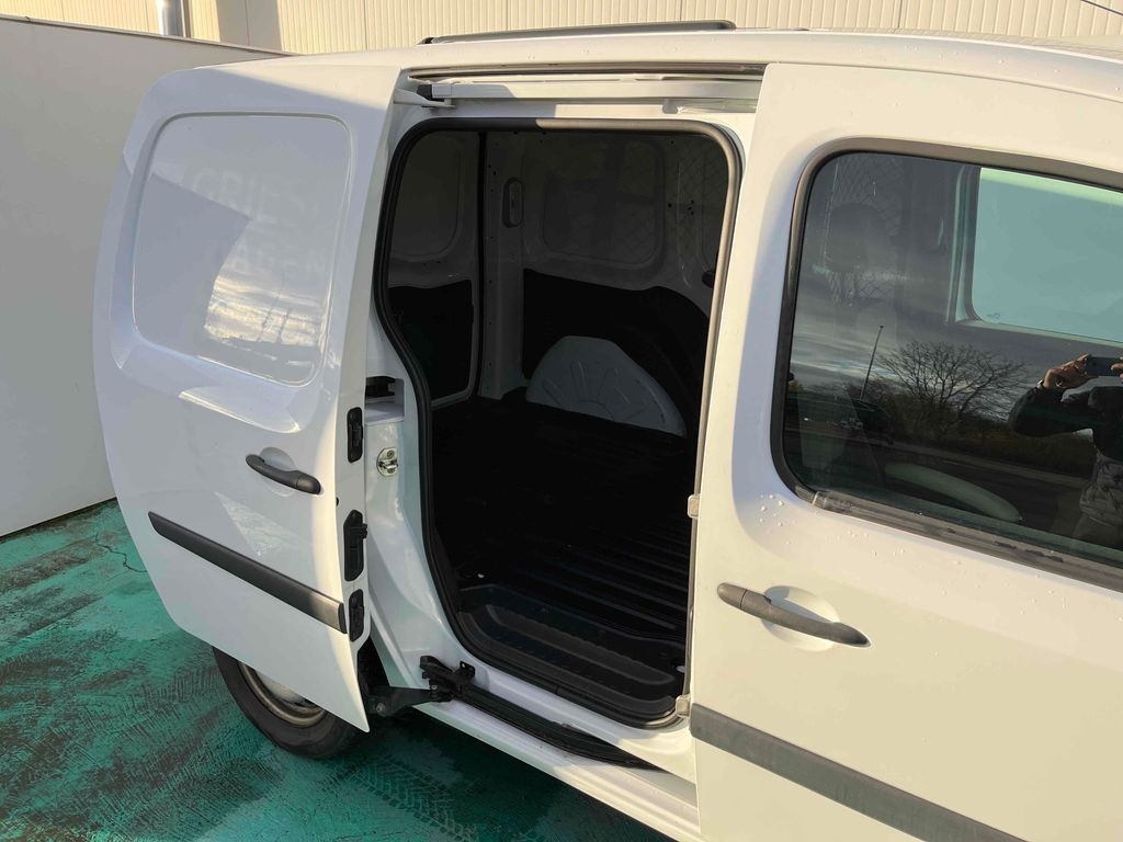 Renault Kangoo 1.5 dCi, AC, Posuvná střecha, DPH - 3