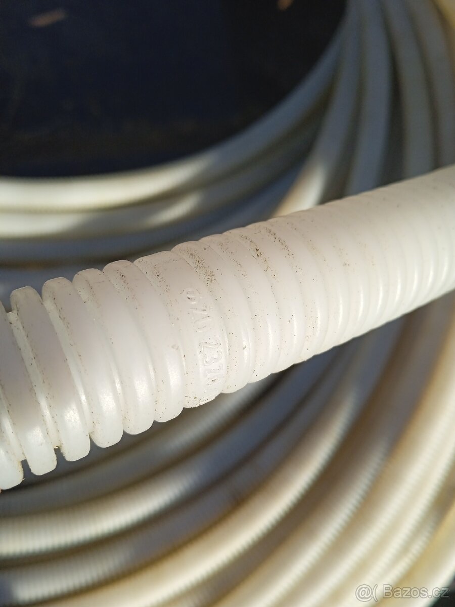 Chránička kabelu - 3