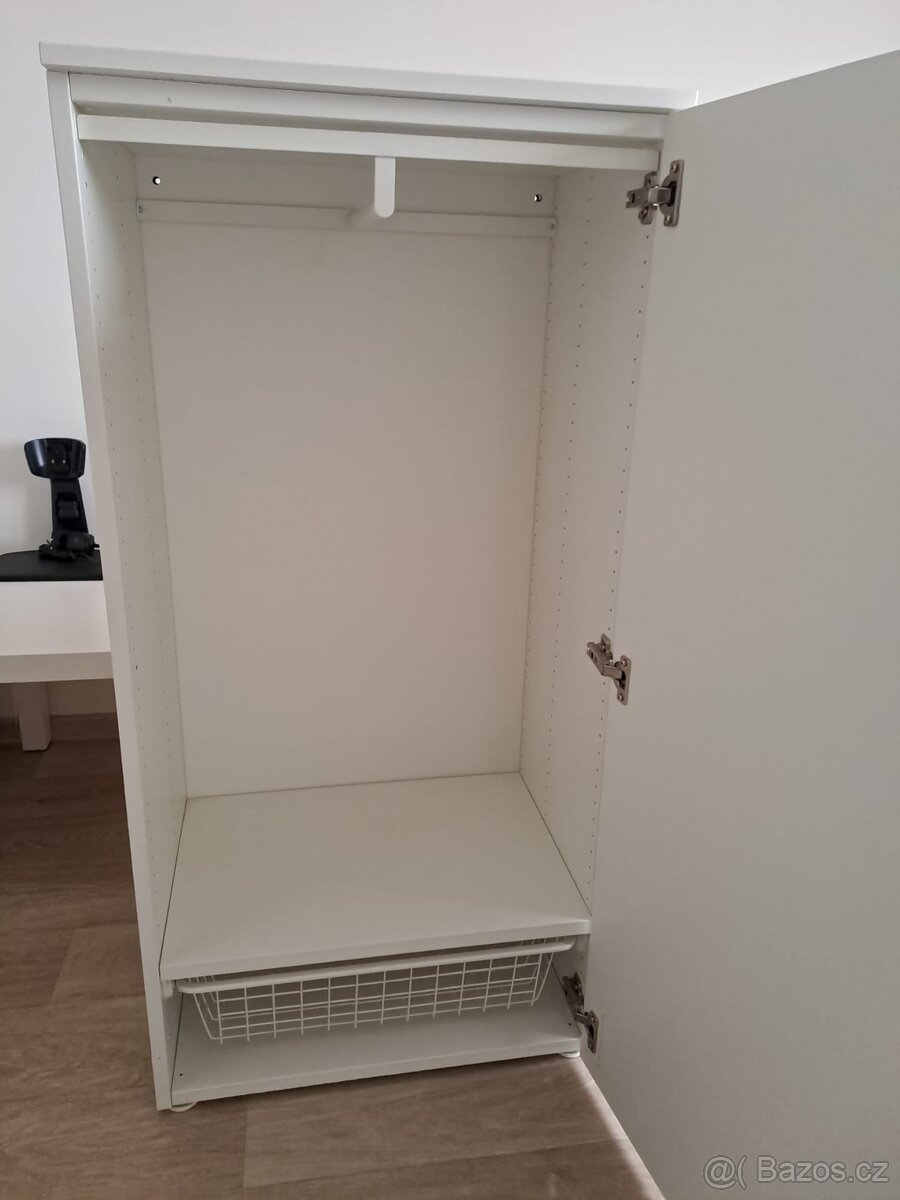 SKŘÍŇKA IKEA - 3