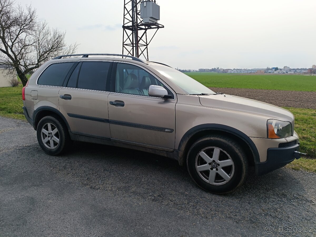Volvo XC90 - 3