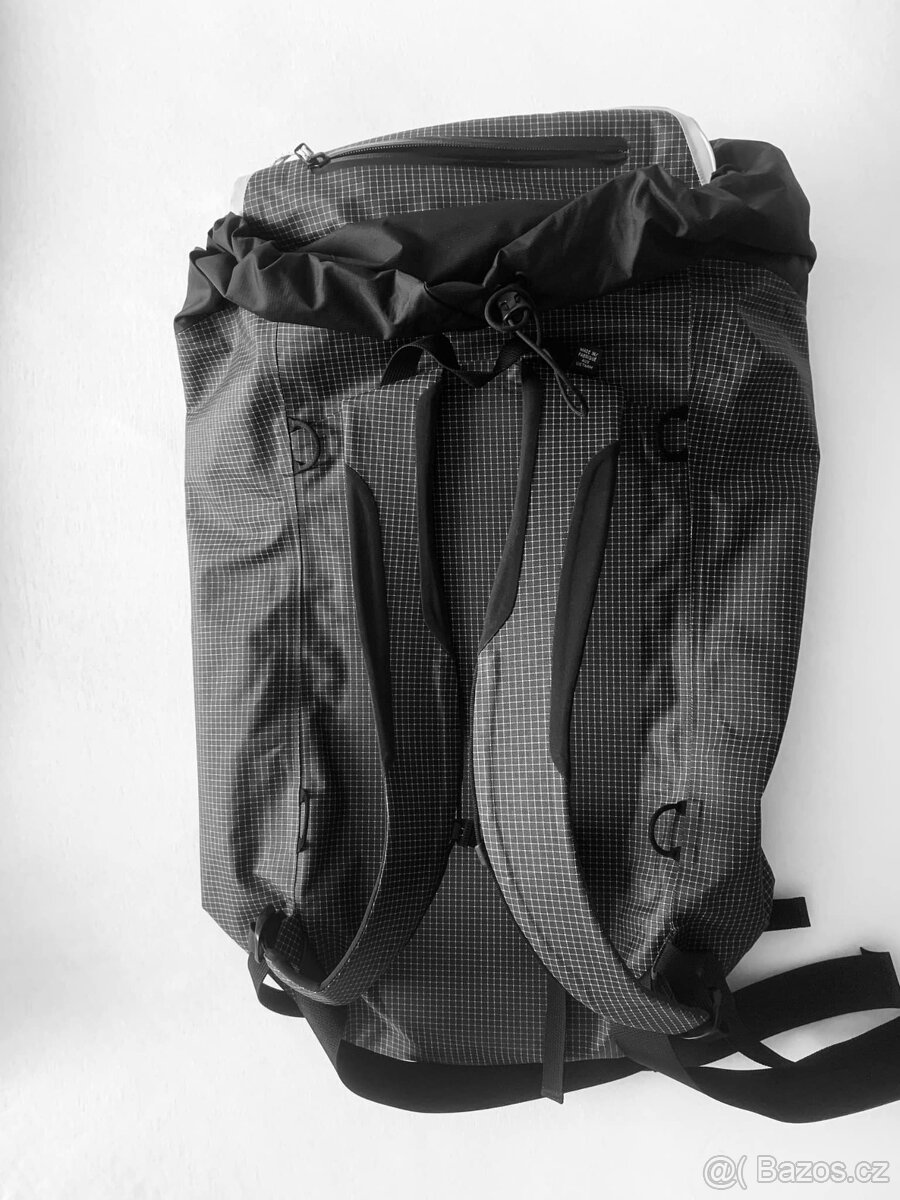 Lezecký batoh Arcteryx Alpha FL 40 - 3