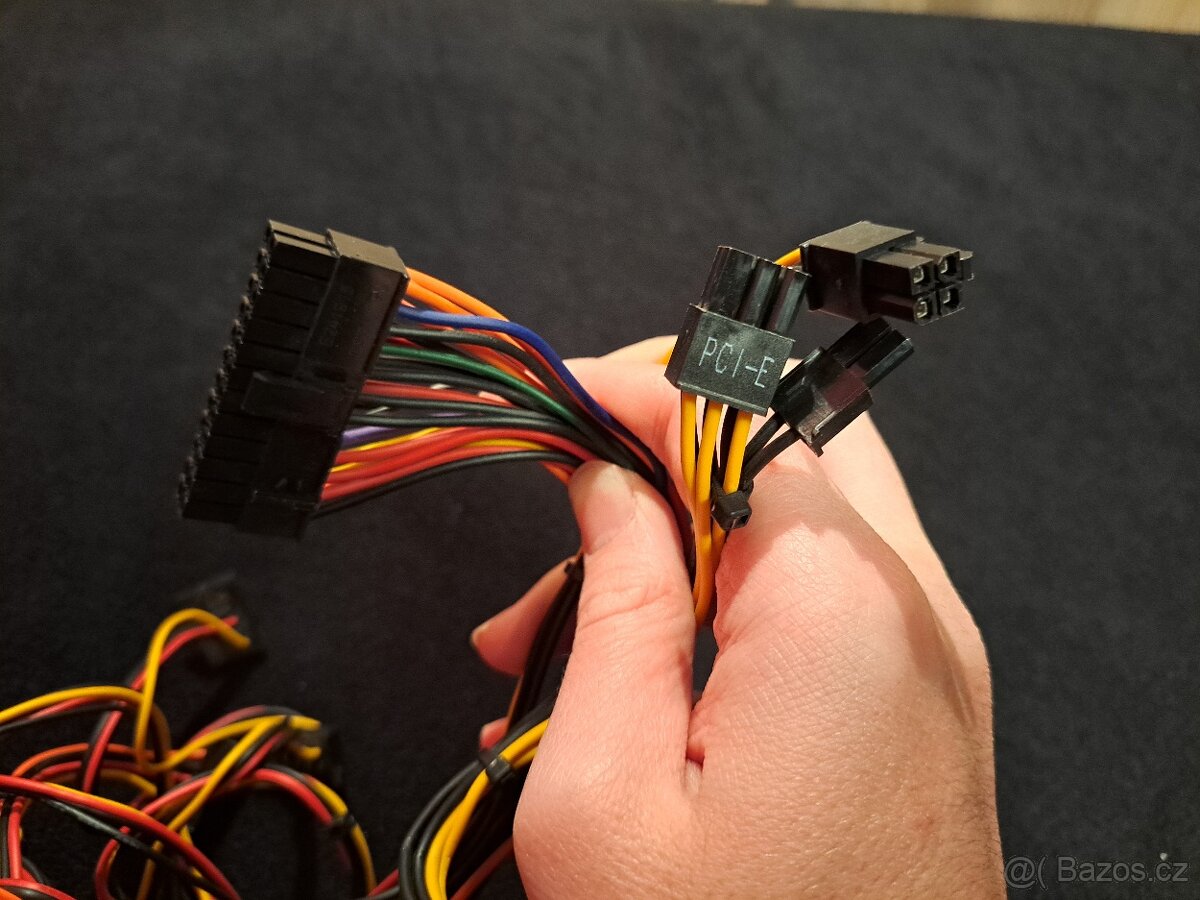 Prodám zdroj chieftec 350w - 3