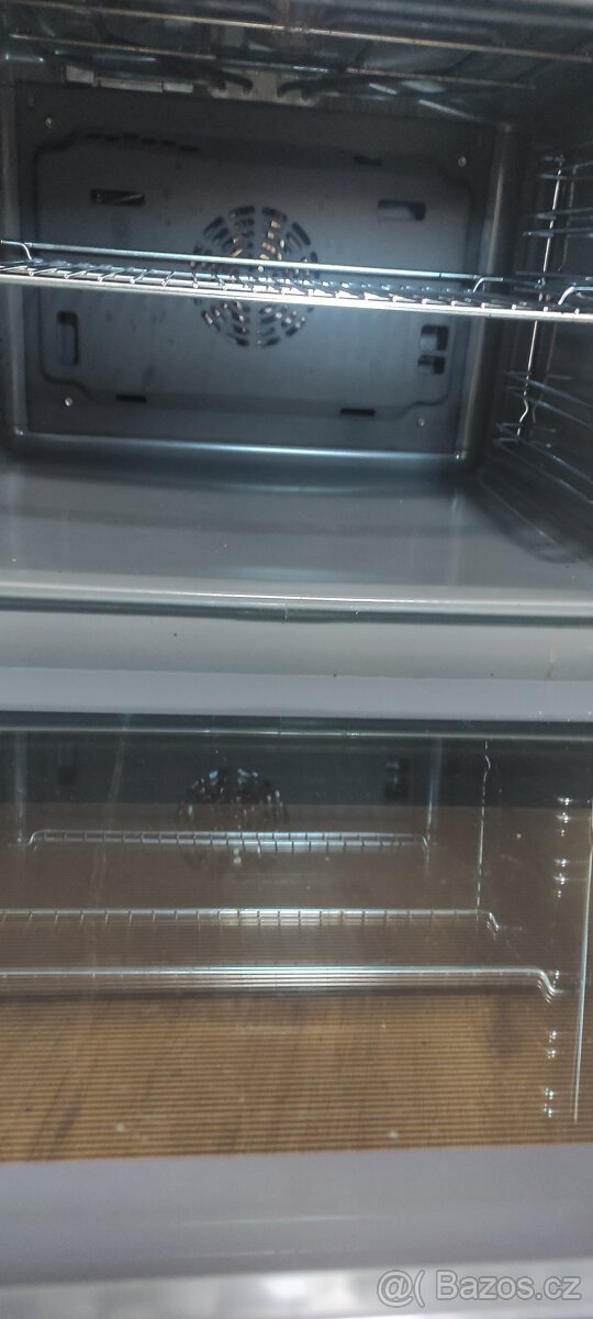 Sporák plynové hořáky a elektrická trouba Značka BOSCH - 3