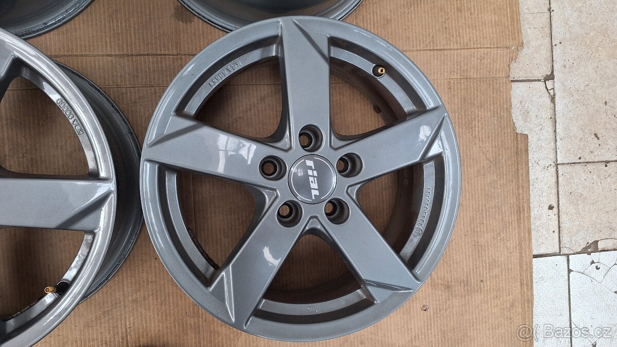 Alu kola VW 16" 5x112 6,5J ET42 Passat B8 - 3