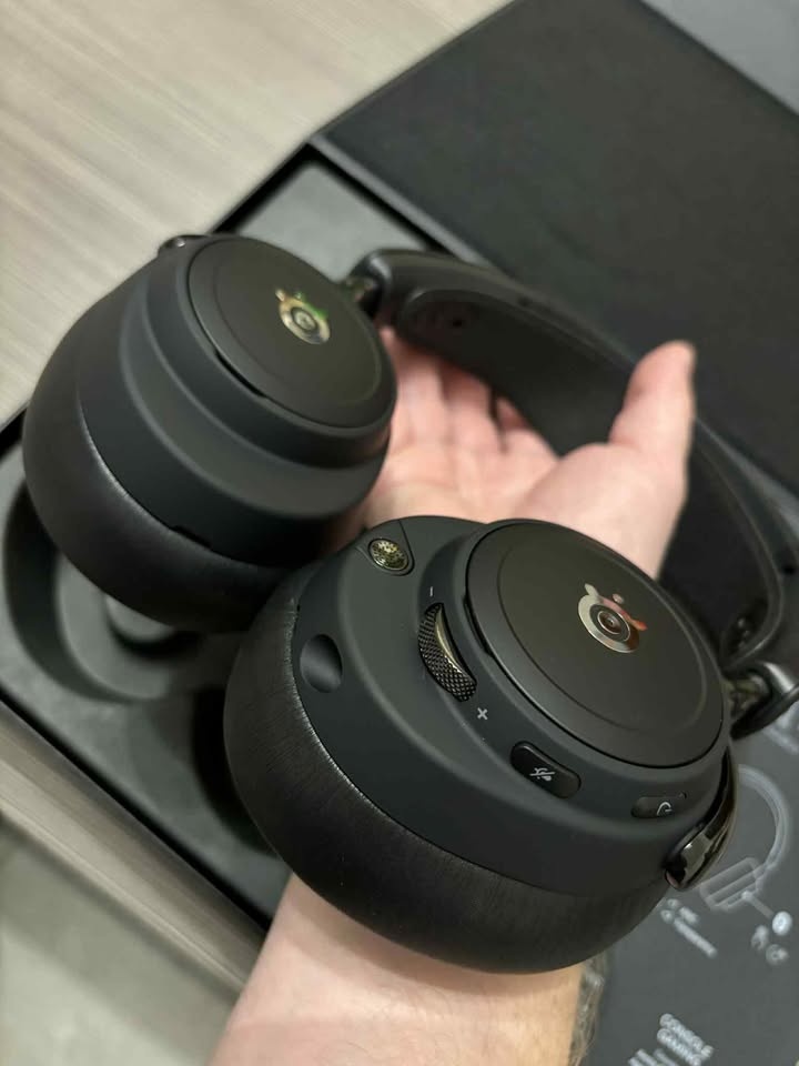 Sluchátka SteelSeries Arctis Nova Elite - 3