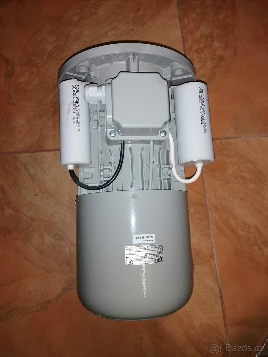 Motor 2,2 kW 1400 ot jednofázový - 3