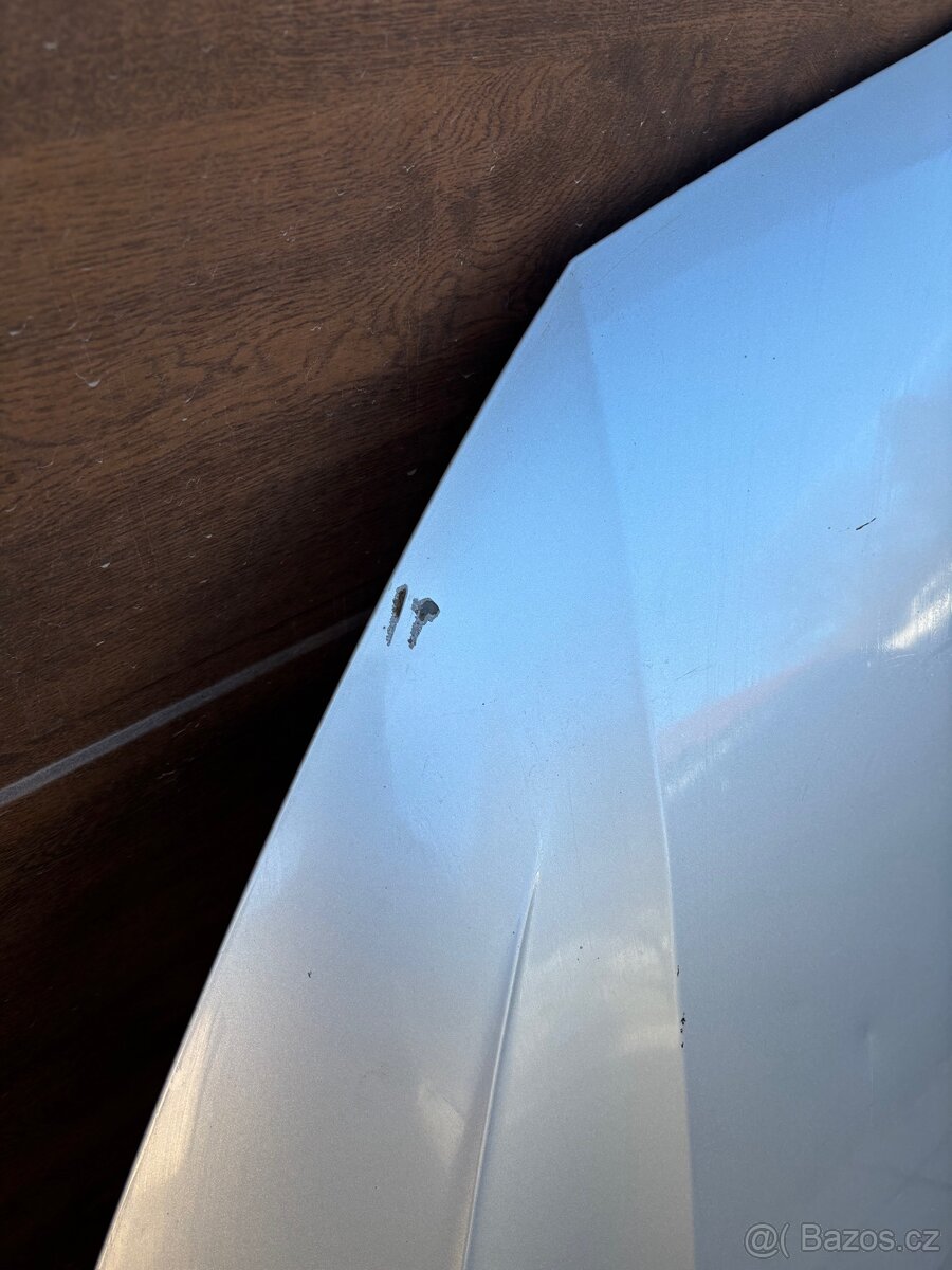 Prodám přední kapotu Octavia 4 - 3