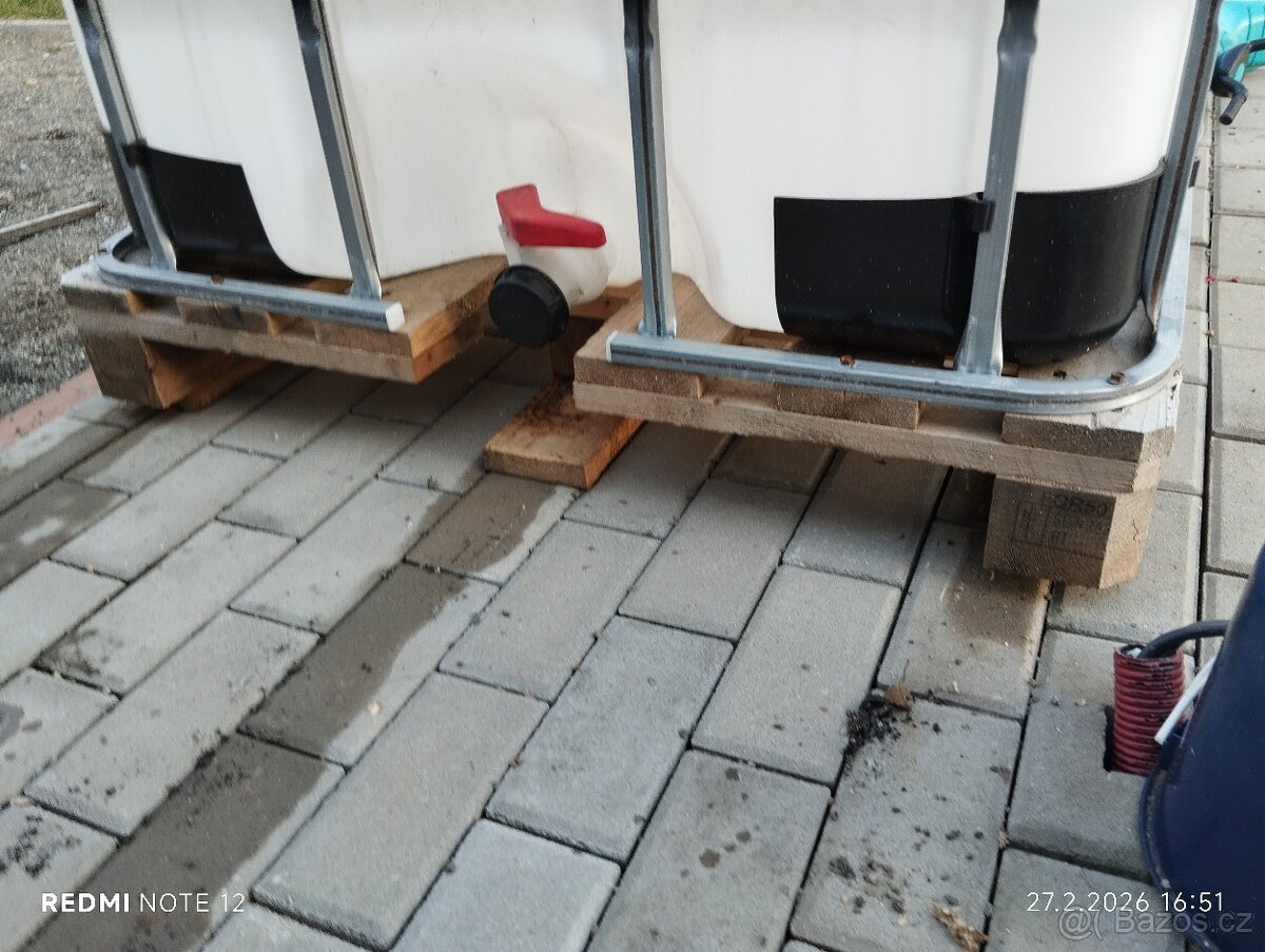 Kubíková nádrž 1000l - 3