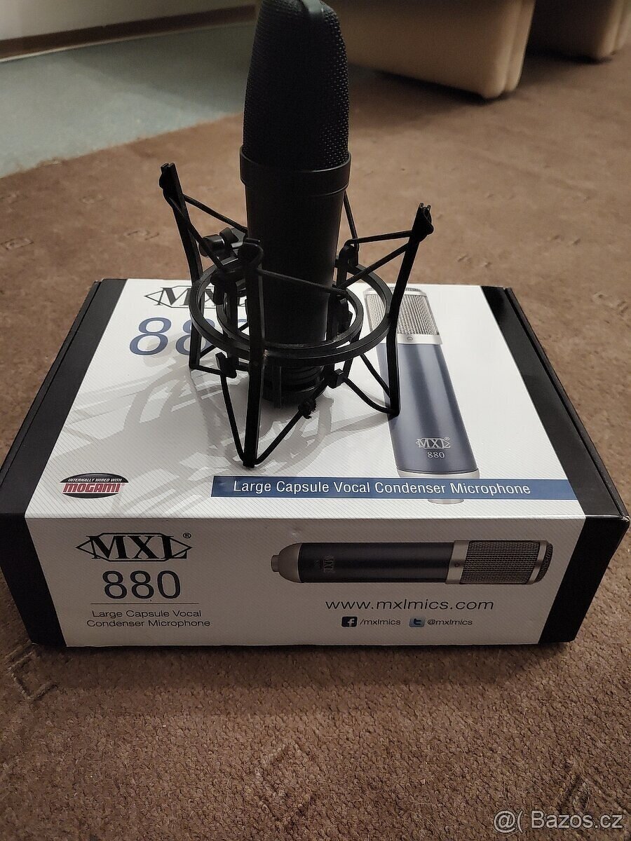 MXl Studiové mikrofony, 880 a 2001 -vada - 3