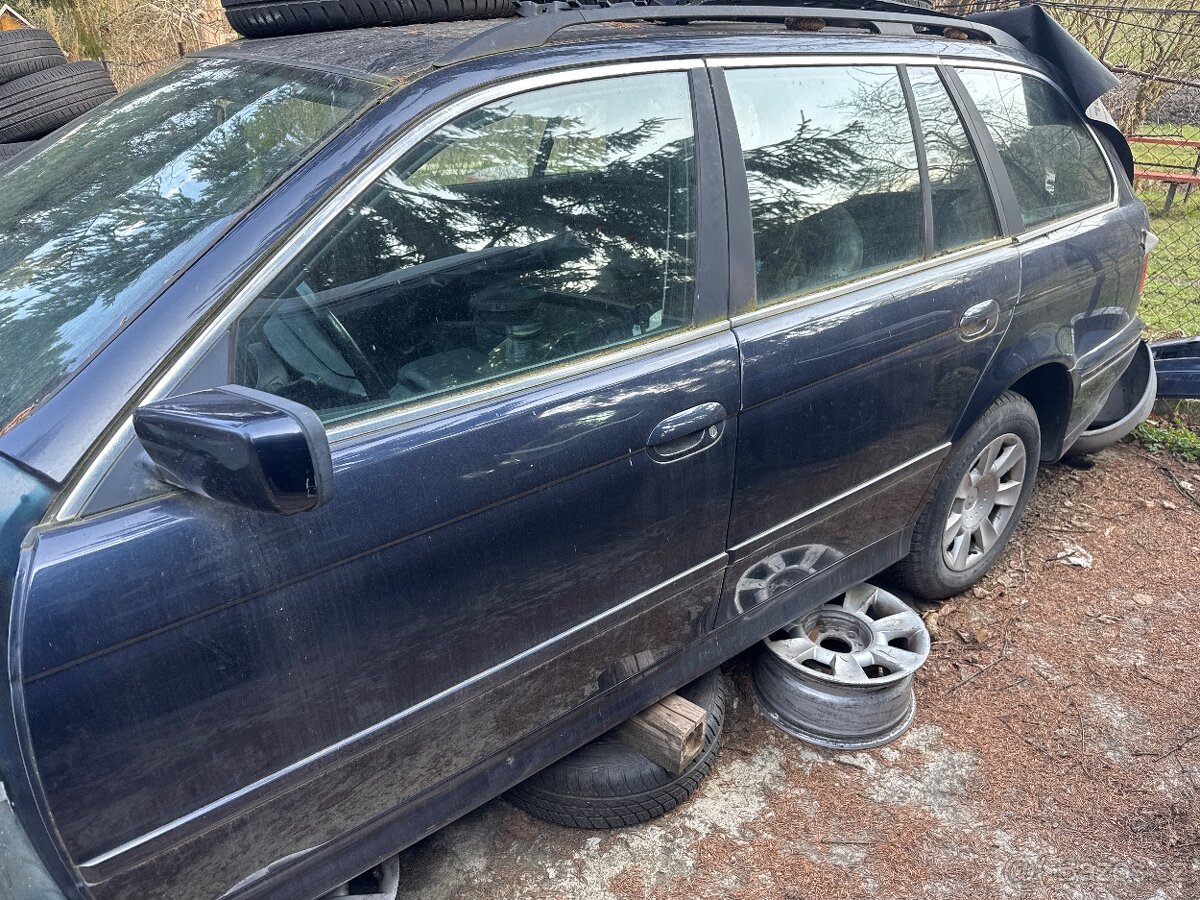 Náhradní díly BMW E 39 Combi 520i 125kw - 3