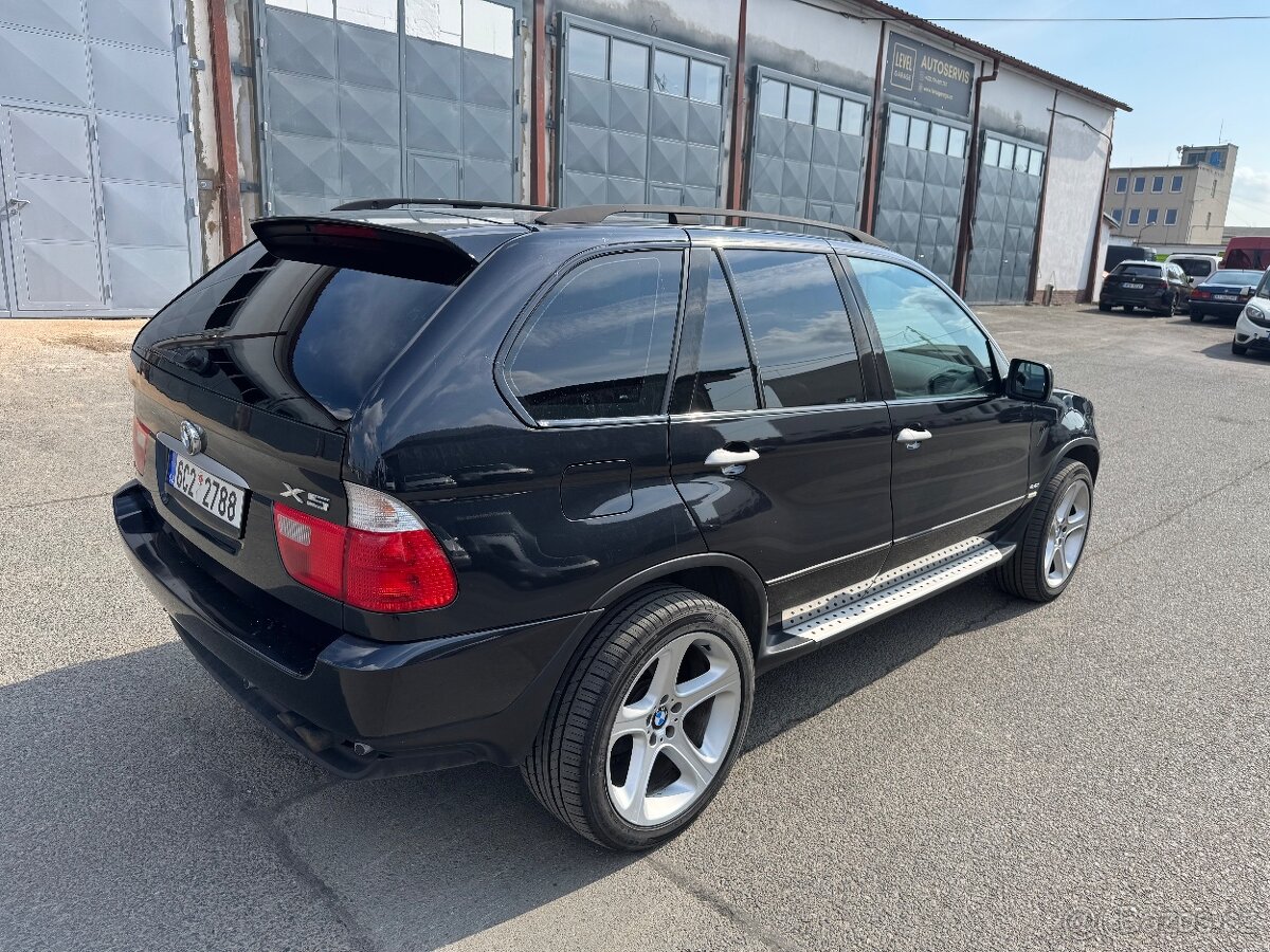 BMW X5 E53 4.4i - 3