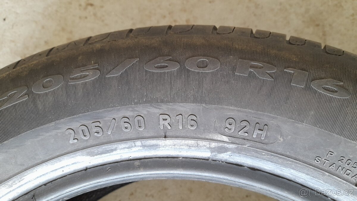 205/60/16 - 3