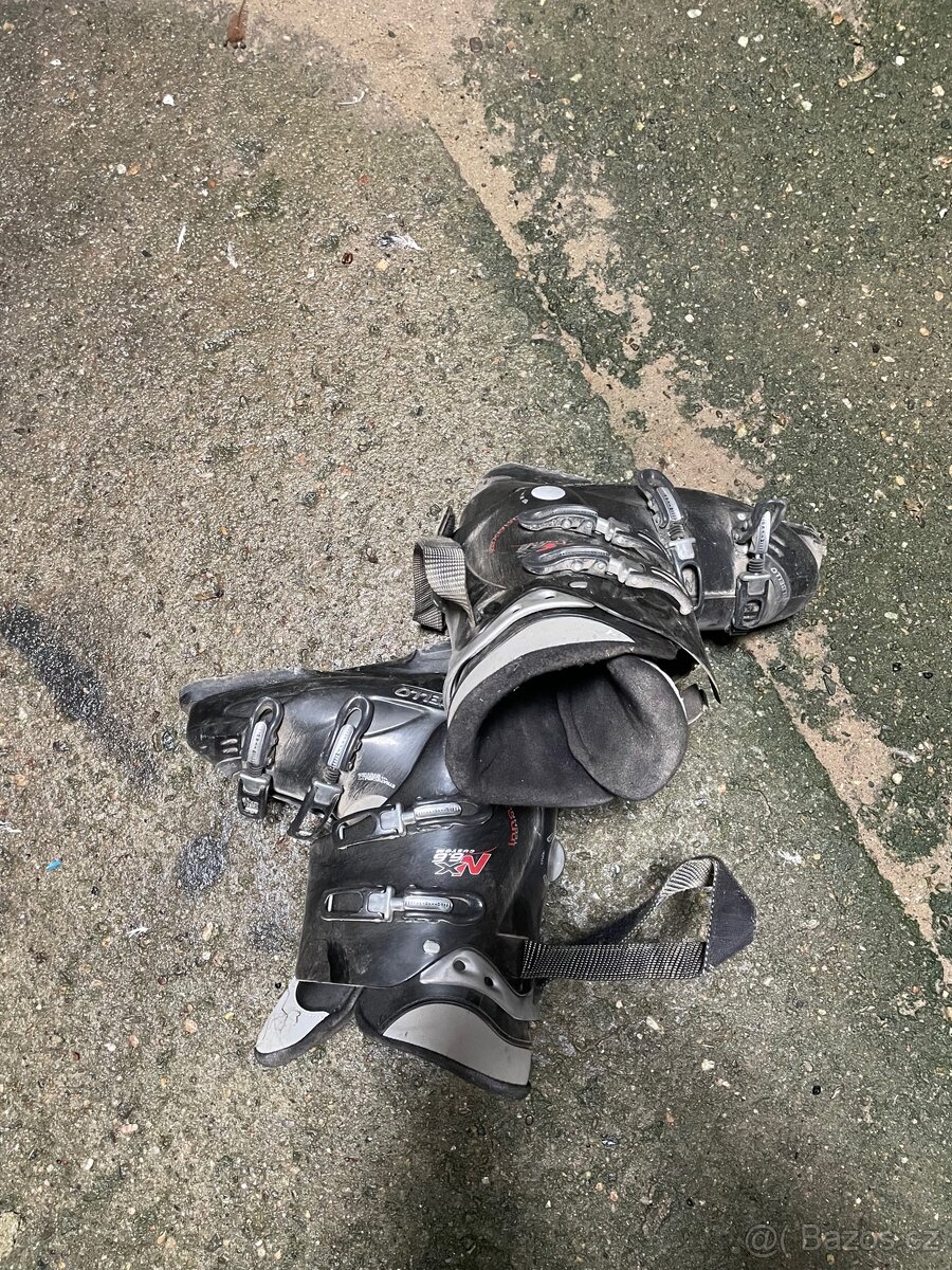 Lyže Rossignol + lyžařky - 3