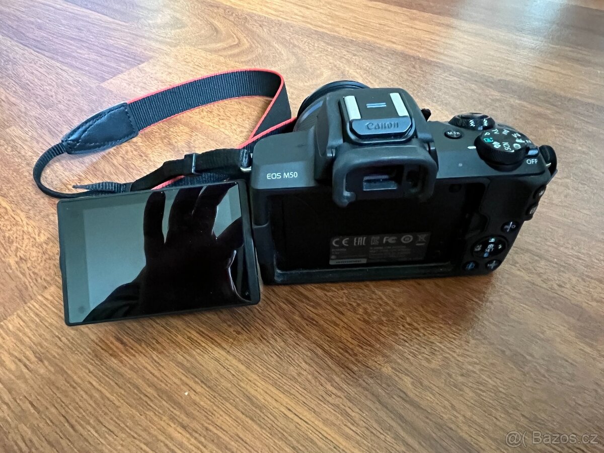 Canon EOS M50 - málo používaný, výborný stav - 3