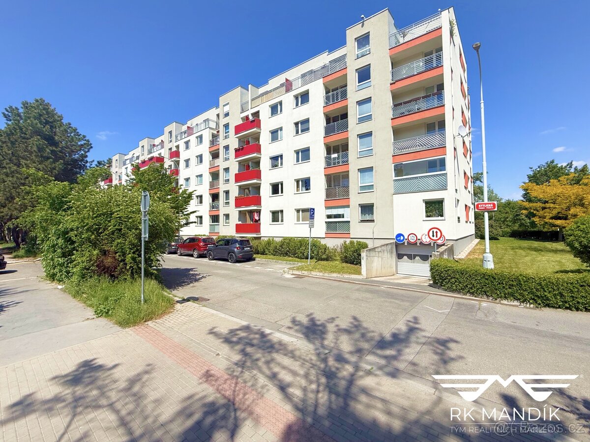 Pronájem - Garážové stání, 12m² - ul. Kytlická, Praha - Pros - 3