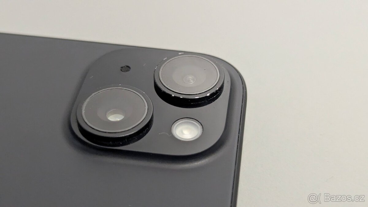 iPhone 15 128GB Černý - Super stav, jako nový, kabel - 3