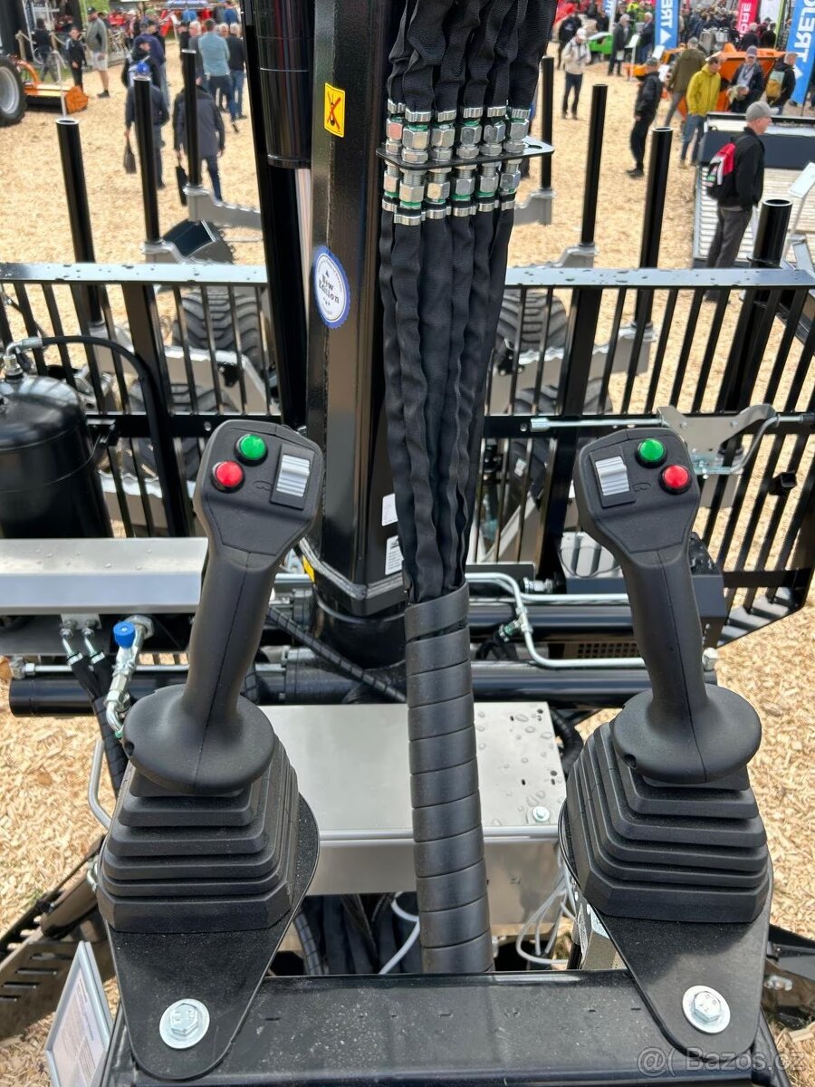 Přívěs na přepravu dřeva Trejon Multiforest MF1202 s jeřábem - 3