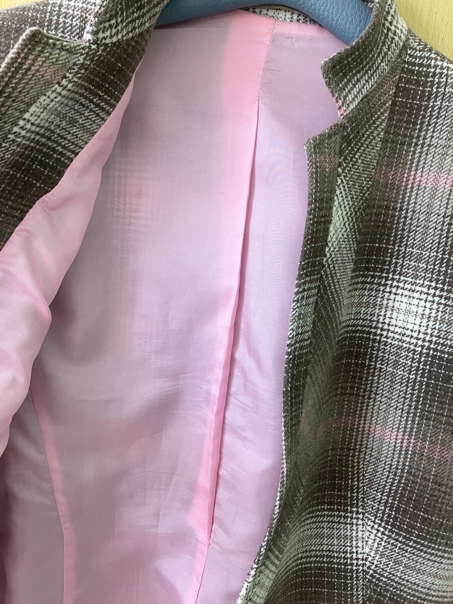 Dámské polovlněné sako. - 3