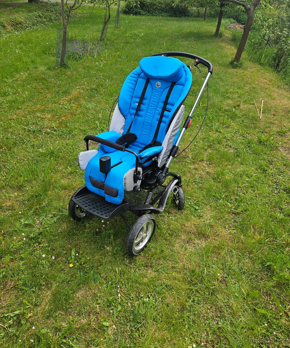 Zdravotní kočárek Stingray R82 - 3