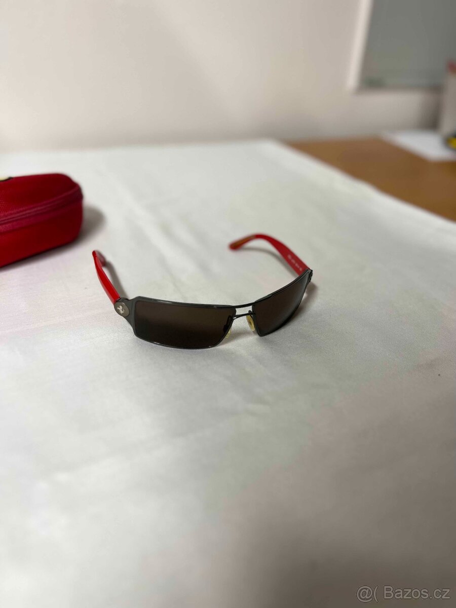 Sluneční brýle Ferrari - 3