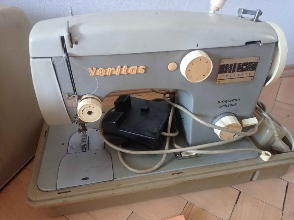 šicí stroj Textima - 3