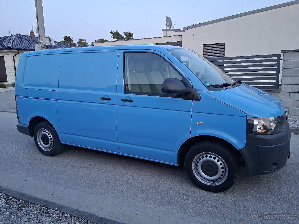 VW Transporter T5 facelift - 3