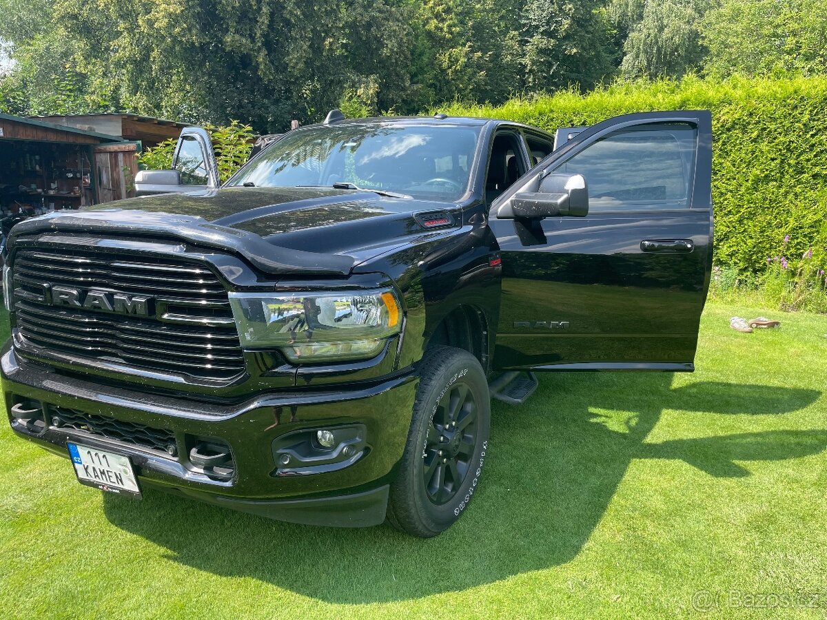 Dodge Ram 2500 6,4 heavy duty