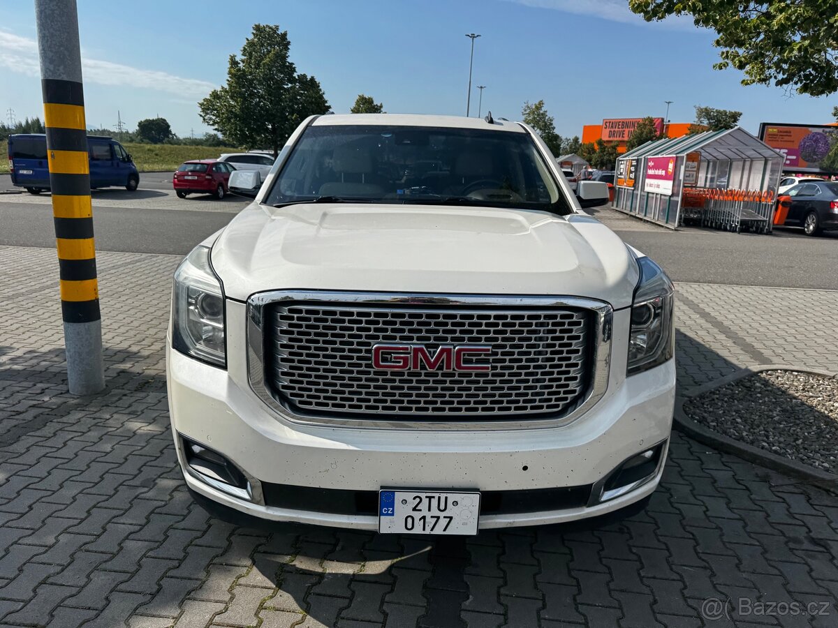 GMC Yukon XL 1500 Denali 6.2 V8 AWD – 2015 + LPG