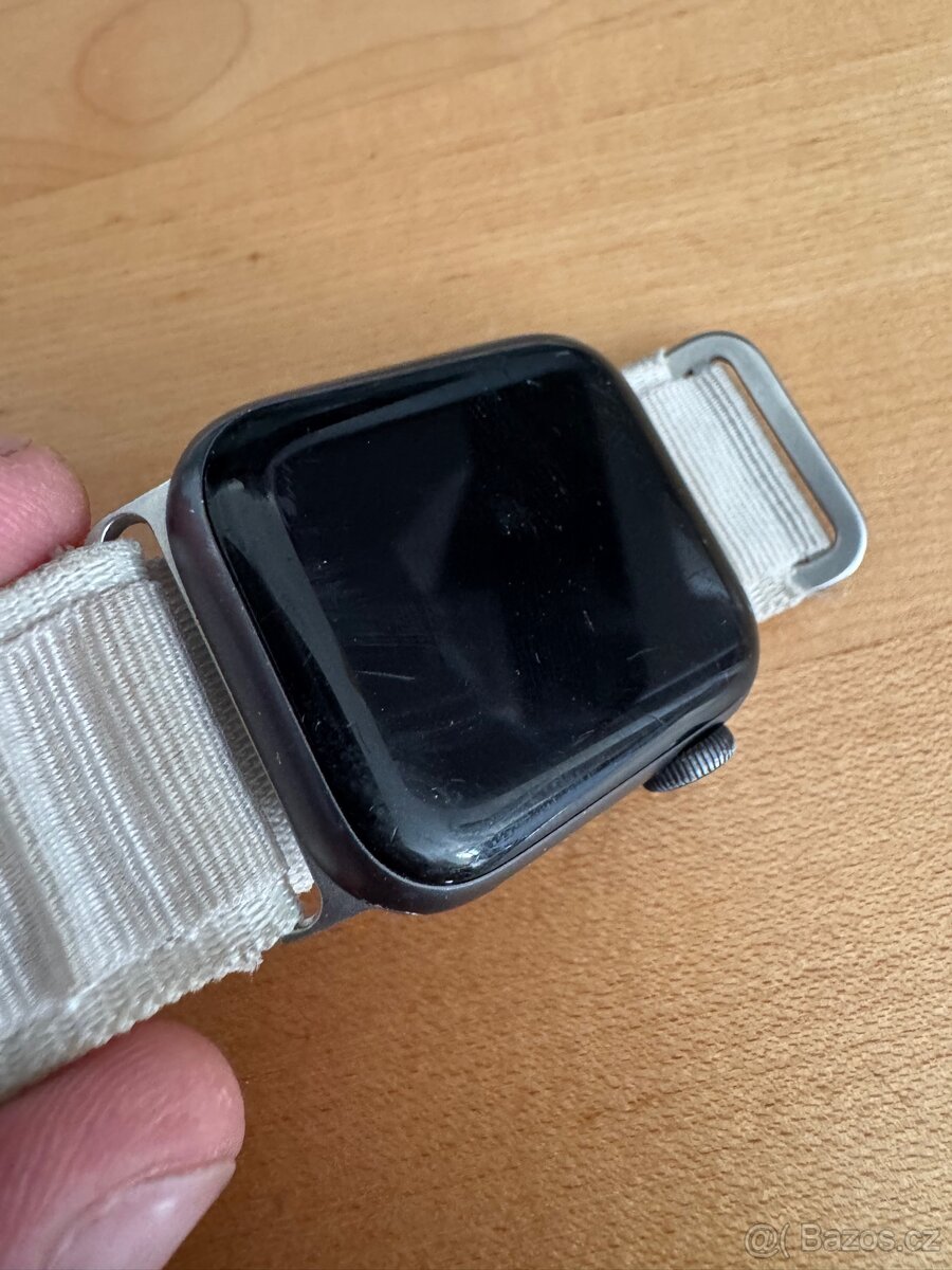 Apple watch 4. generace 40mm - 3