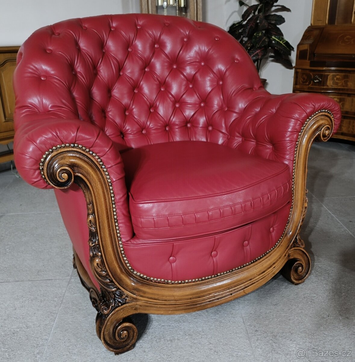 Kožená, Chesterfield křesla v barokním stylu. TOP - 3