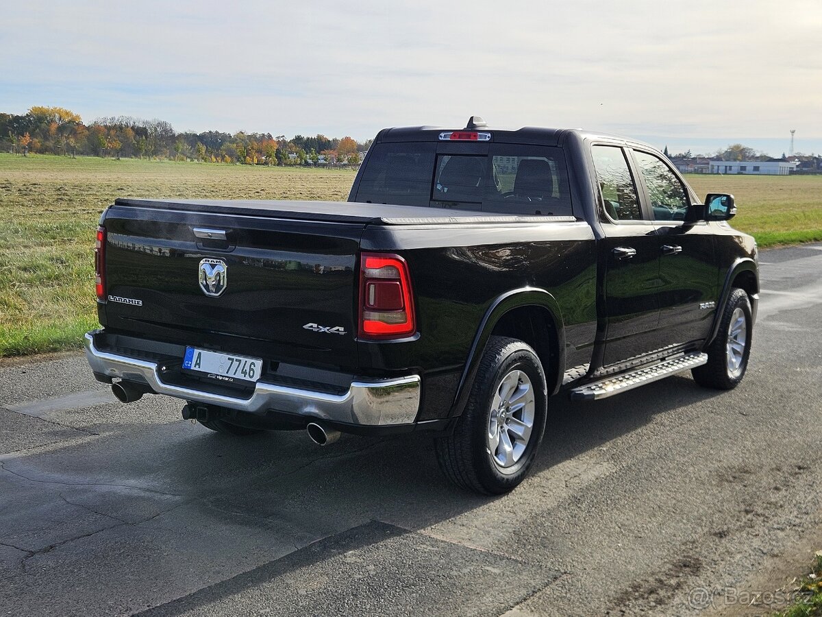 Dodge Ram 1500 Laramie 5.7 HEMI LPG