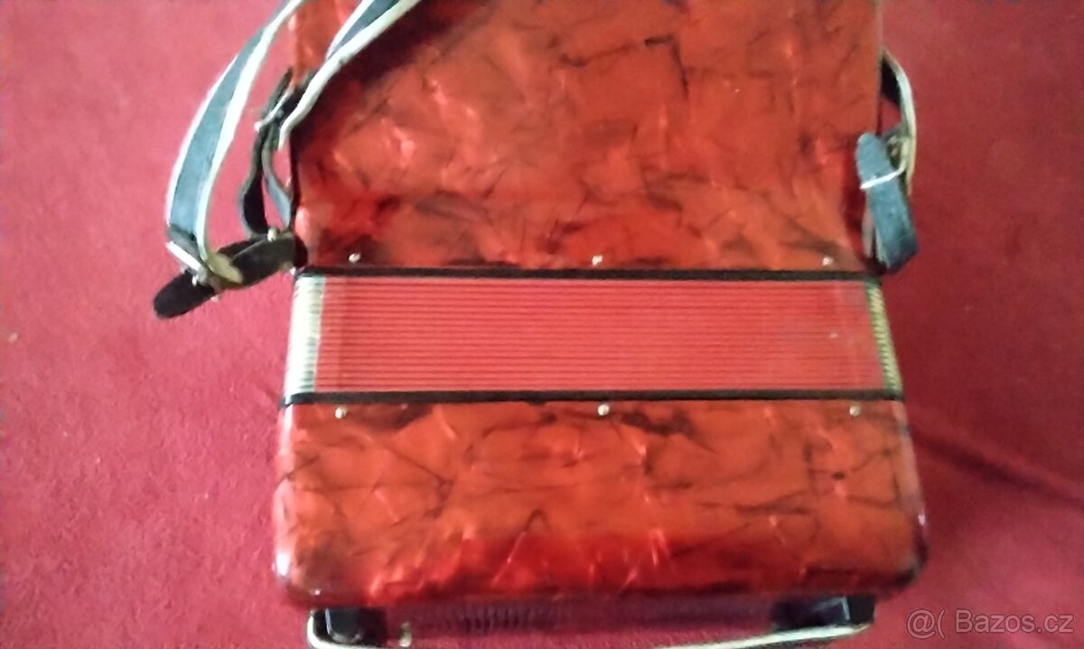 Prodám akordeon delicie junior 72 basů 3 hlas - 3