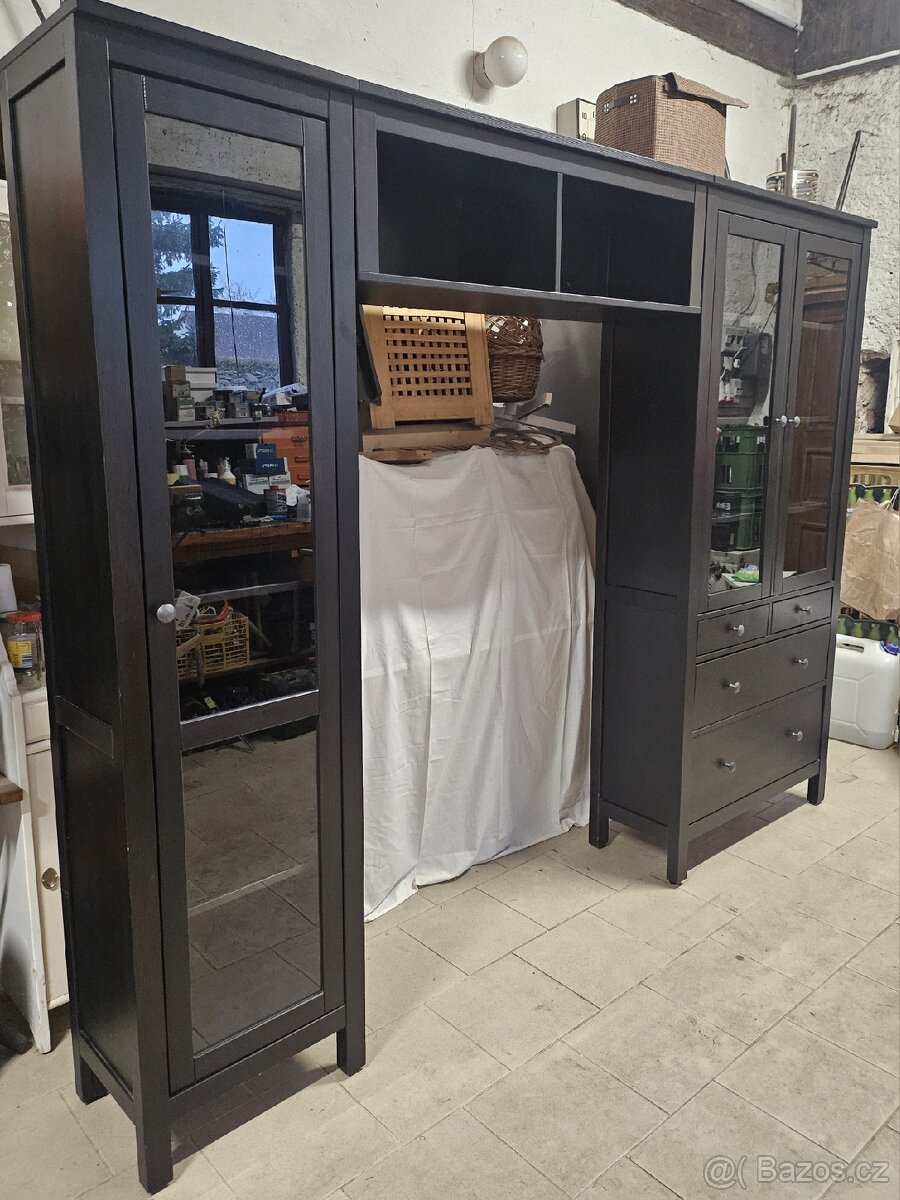 Vitríny a police Ikea Hemnes - 3