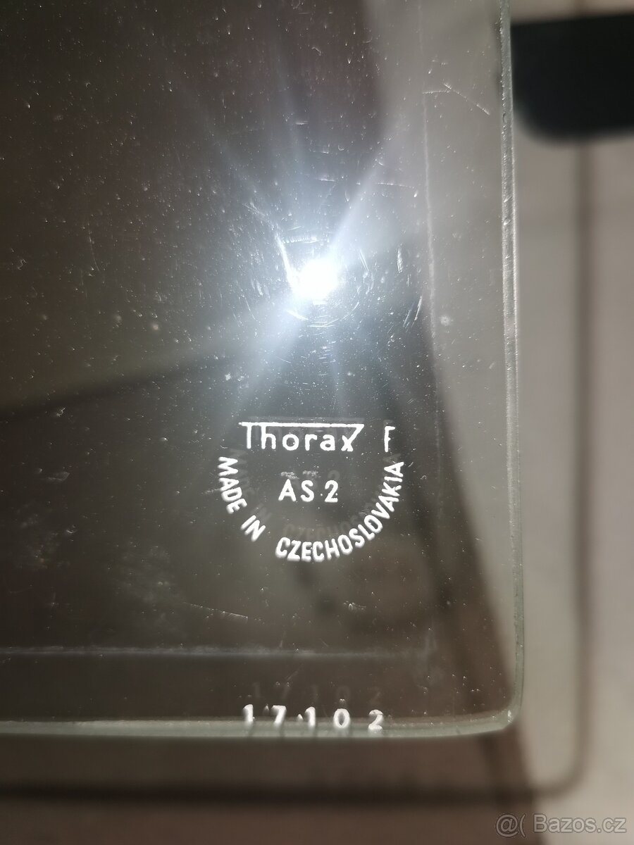 Boční skla škoda 100/ 1000 mb - 3